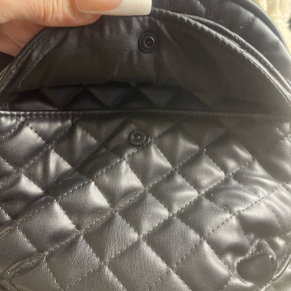 Tushbaby Quilted Black Baby Bag - Picture 4 of 10